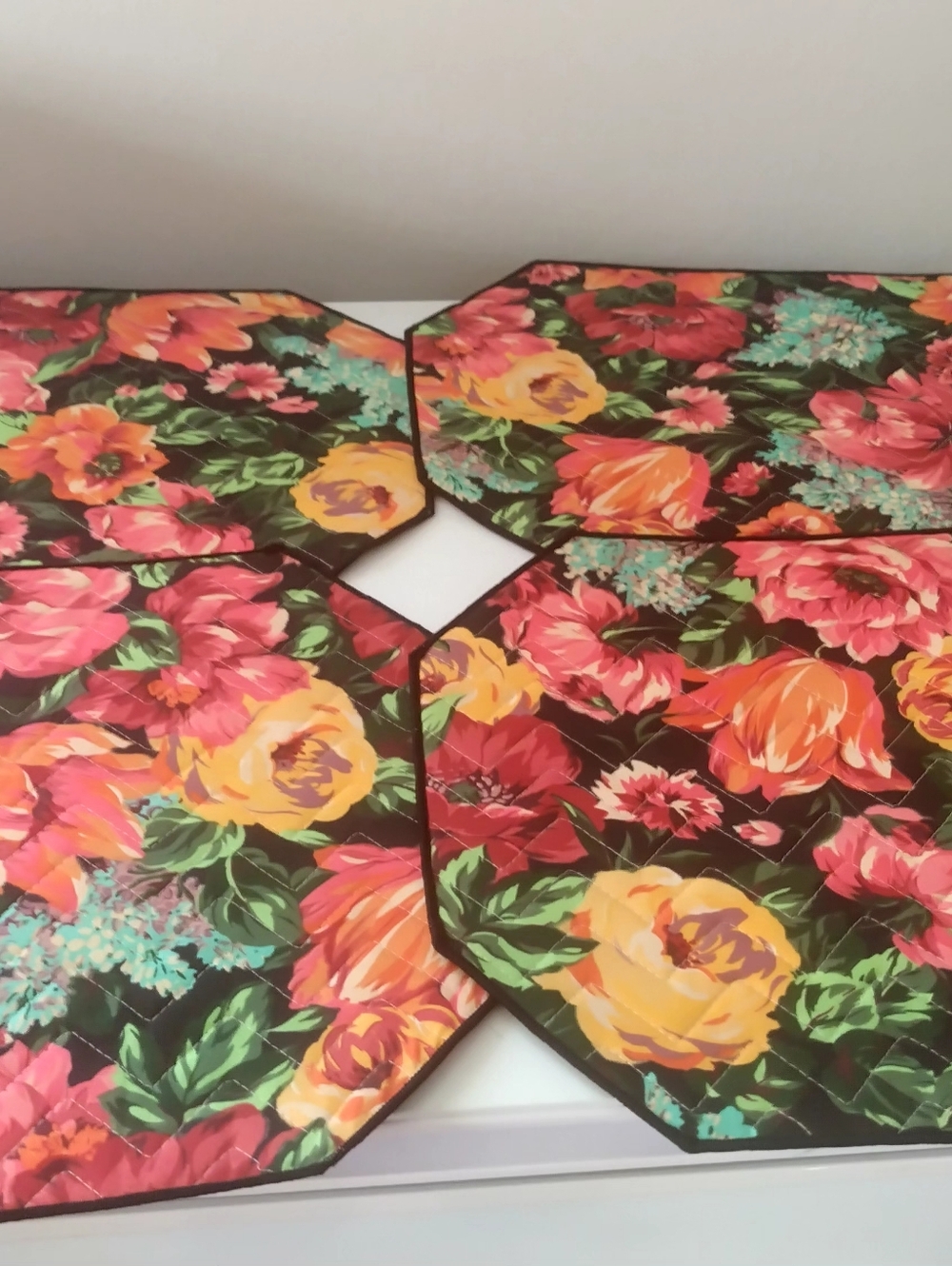 Set Of 4 Quilted Floral Placemats